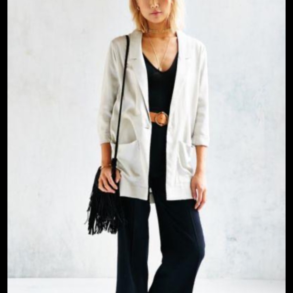 NWOT Ecote Blazer Size XS